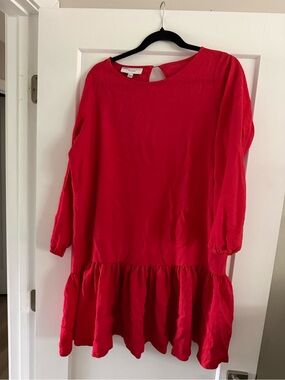 Emma Knudsen dress